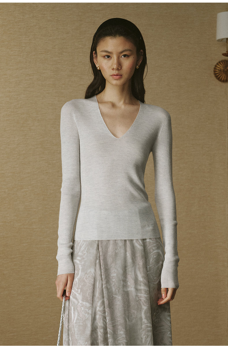 Seamless Wool V-Neck Top - Light Dew Grey