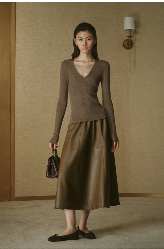 Seamless Wool V-Neck Top - Light Tea Brown