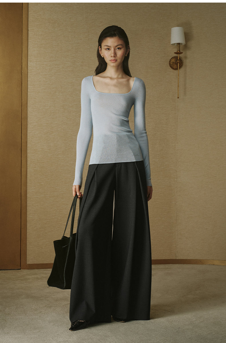 Seamless Wool Square-Neck Top in Pale Cloud Blue — look 1