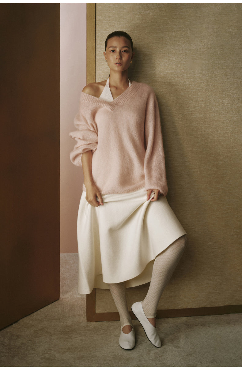 Relaxed Mohair V-Neck Pullover - Dusty Pink