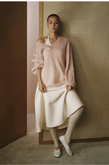 Relaxed Mohair V-Neck Pullover - Dusty Pink