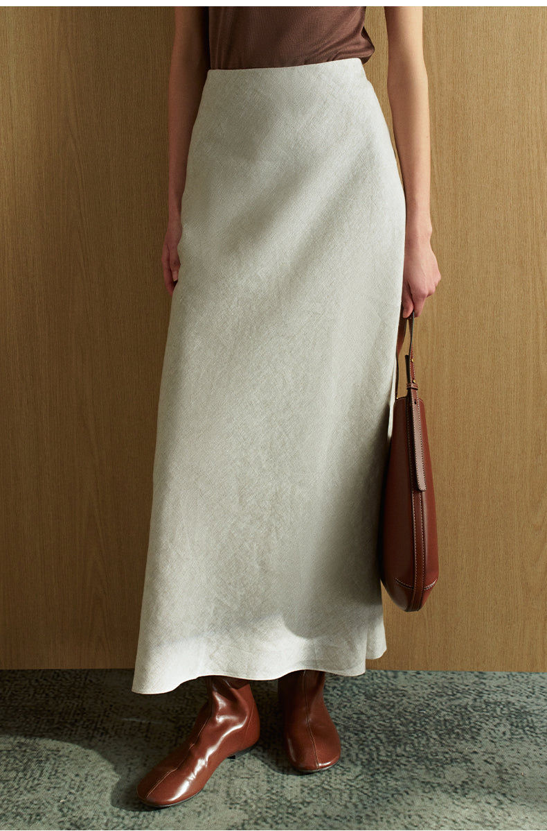 Metallic Linen Bias-Cut Skirt in Luminous Silver, look 5