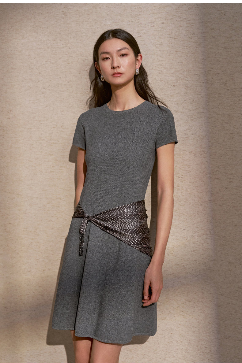 ZZ2FMKLN062 Deep Smoke Grey