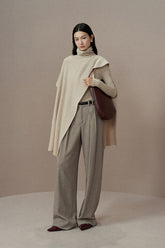 ZZ2EWKZN142 Two-Way Wool Cape Scarf