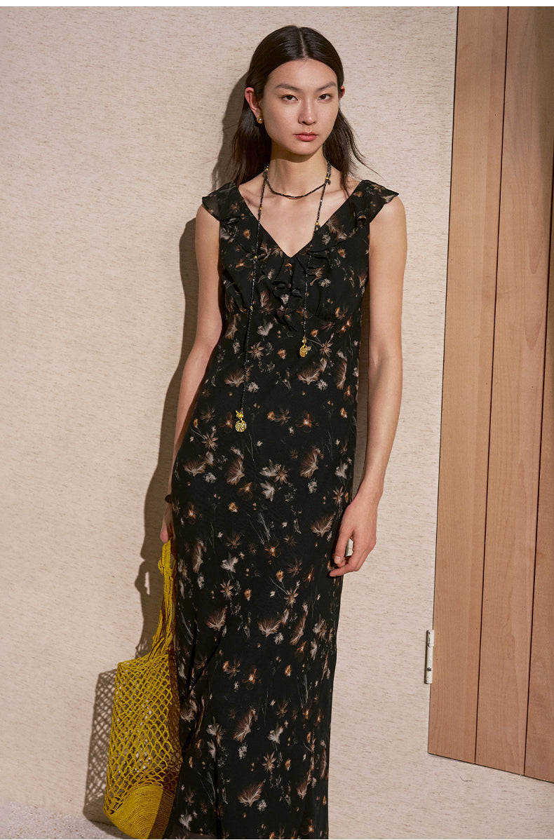 ZZ2FMWLQ050 Black Floral