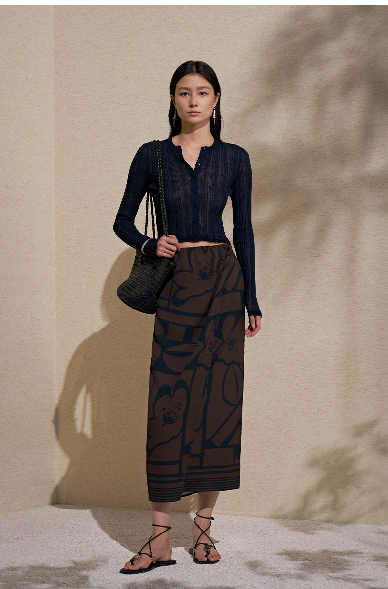 ZZ2FMWBT002 Navy Geometric Print