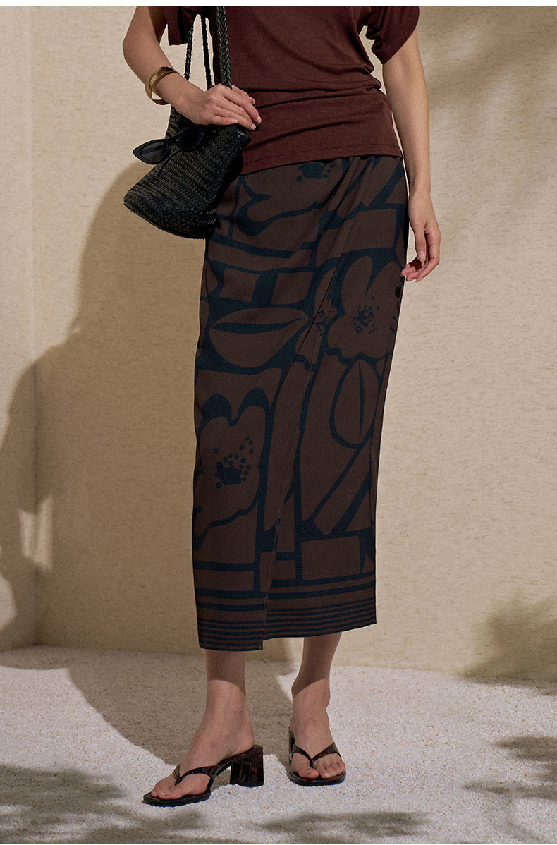 ZZ2FMWBT002 Navy Geometric Print