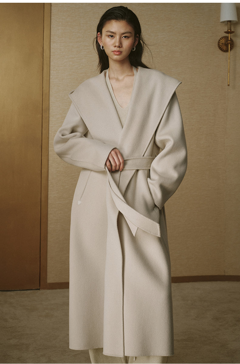 Cashmere-Blend Hooded Maxi Coat - Cloud White - view 4