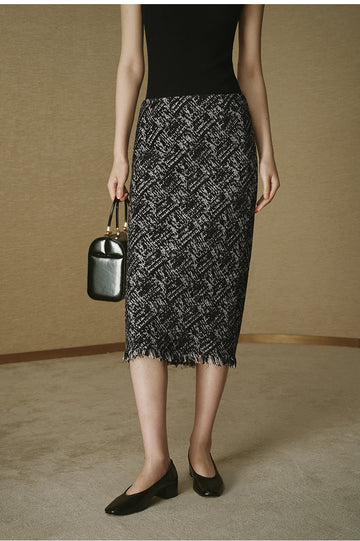 Chenille Jacquard Midi Skirt - Ink Black - view 4