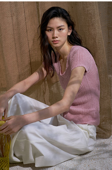 U-Neck Ribbed Knit Tee - Sea Salt Pink detail