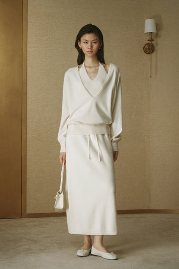 Shiyuetao Ribbed Wool Midi Skirt in Ivory White - view 1