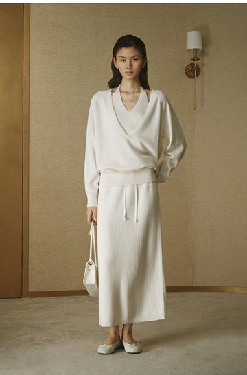 Shiyuetao Ribbed Wool Midi Skirt in Ivory White - view 2