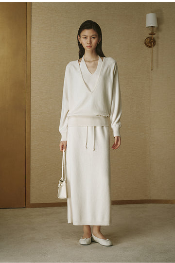 Shiyuetao Ribbed Wool Midi Skirt in Ivory White - view 4