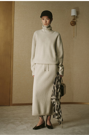 Shiyuetao Ribbed Wool Midi Skirt in Jade Ivory - view 2
