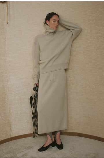 Shiyuetao Ribbed Wool Midi Skirt in Jade Ivory - view 3