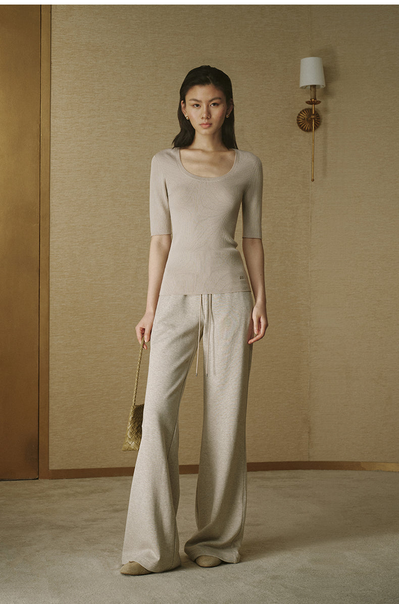 Seamless Mockneck Knit Tee First Snow Beige
