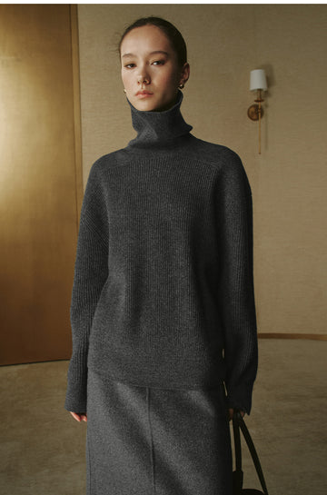 Yu Long Zi Turtleneck Wool Sweater - Smoky Ink Grey