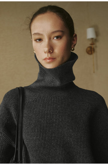 Yu Long Zi Turtleneck Wool Sweater - Smoky Ink Grey