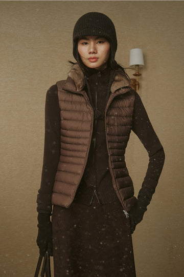 Mo Si Xiang Quilted Down Vest - Chestnut Brown