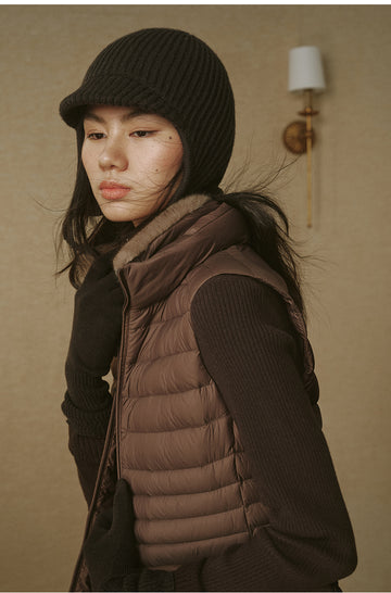 Mo Si Xiang Quilted Down Vest - Chestnut Brown