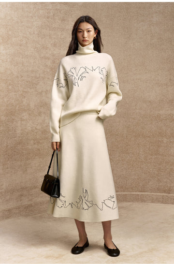Fuhuajin Embroidered Wool Blend Skirt in Ivory White - view 3