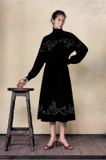 Fuhuajin Embroidered Wool Blend Skirt in Ink Black - view 3