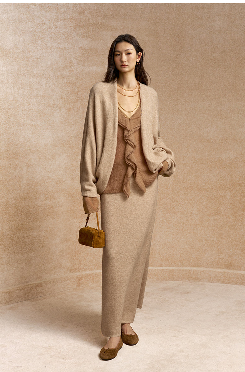 Zuidongfeng Batwing V-Neck Knit Cardigan in Beige Camel - view 2