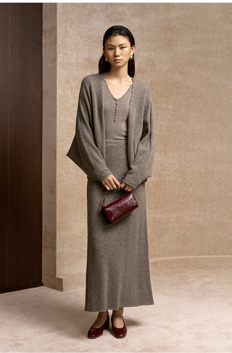 Zuidongfeng Batwing V-Neck Knit Cardigan in Grey Brown - view 2