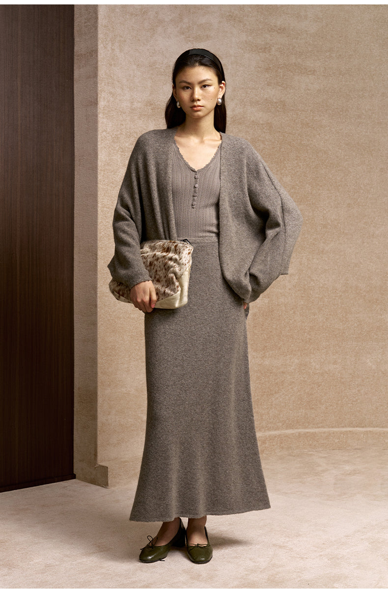 Zuidongfeng Batwing V-Neck Knit Cardigan in Grey Brown - view 3