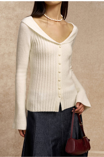 Yiyanghua Foldover Collar Ribbed Cardigan in Ivory White - view 3