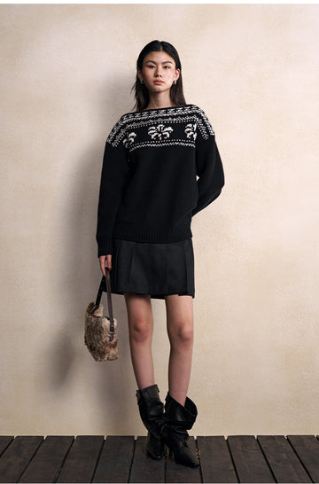 Hei Bai Ling Floral Yoke Sweater in Black White Floral - view 1