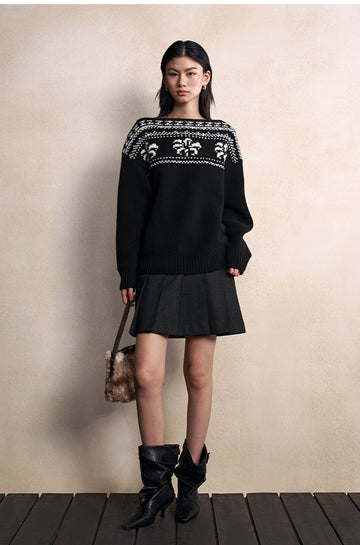 Hei Bai Ling Floral Yoke Sweater in Black White Floral - view 2