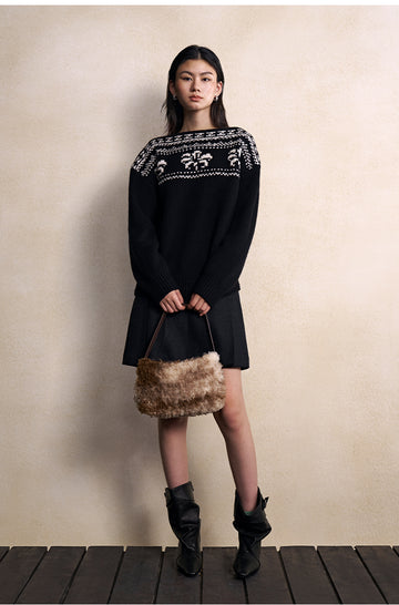 Hei Bai Ling Floral Yoke Sweater in Black White Floral - view 3