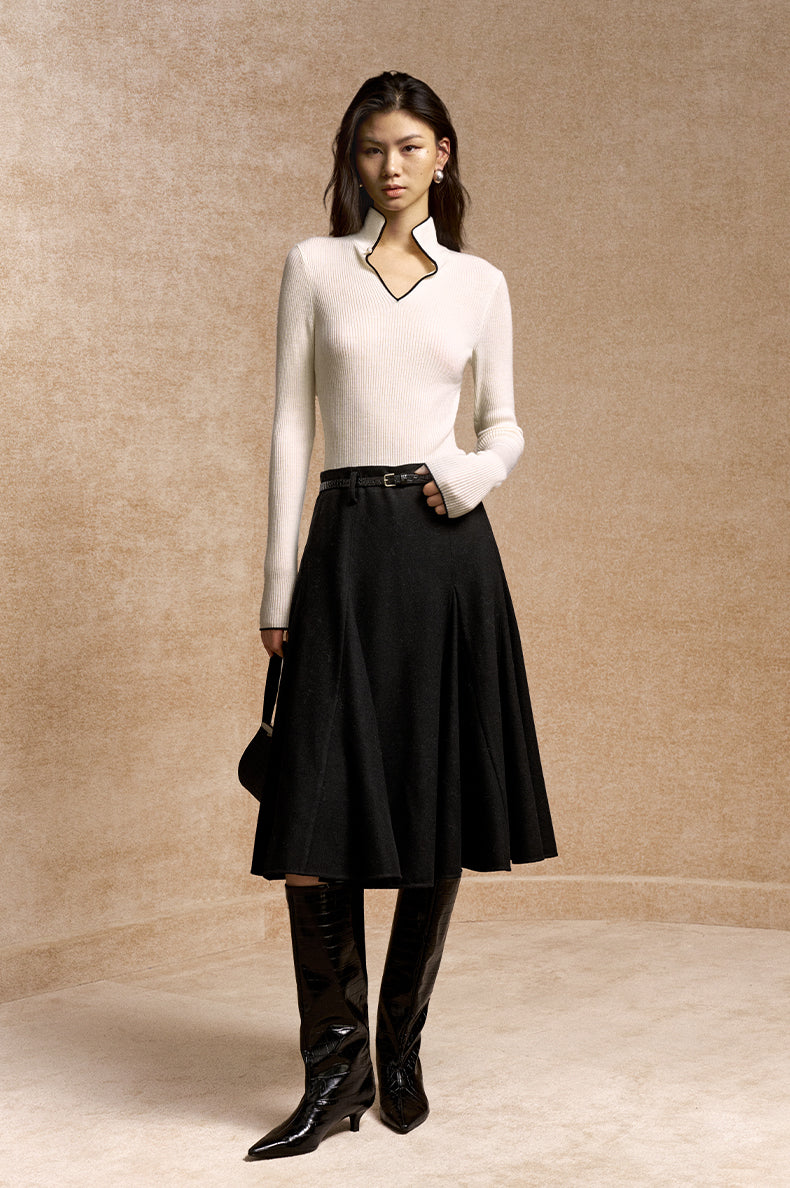 Guanshan Contrast Trim Wool Sweater in White with Black - view 1