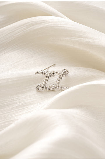 Huapingchun Double Z Brooch in Silver - view 3 - Silver