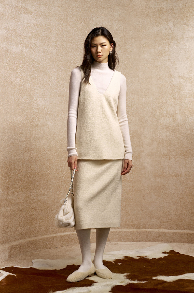 Yijiang Clean Line Wool-Blend Skirt in Ivory White - view 1