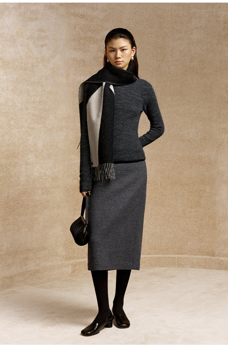 Yijiang Clean Line Wool-Blend Skirt in Dark Marl Grey - view 2