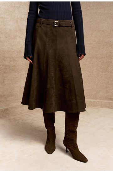 Hongchuangjiong Faux Suede A-Line Midi Skirt in Coffee Brown - view 2