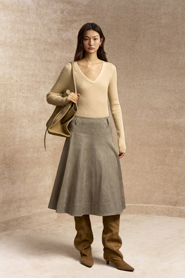 Hongchuangjiong Faux Suede A-Line Midi Skirt in Cloud Mist Grey - view 1