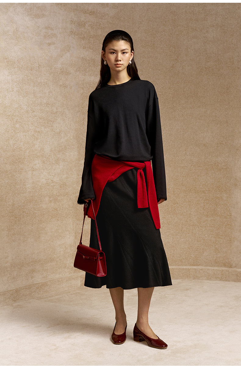 Buyue Panelled Fishtail Midi Skirt in Deep Ink Black - view 1