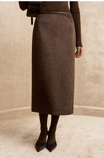 Hongdoushan Faux Suede Pencil Skirt in Mocha Brown - view 3