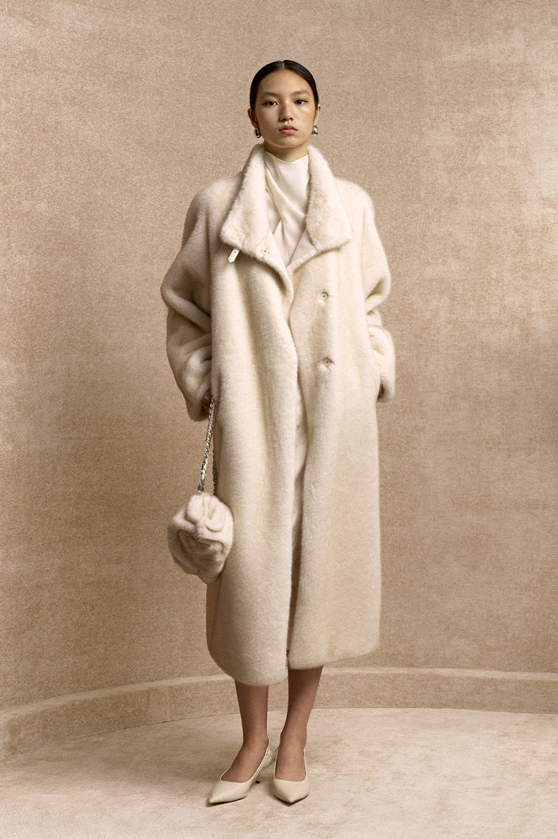 Yuemi Convertible Collar Faux-Fur Coat in Frost White - view 1