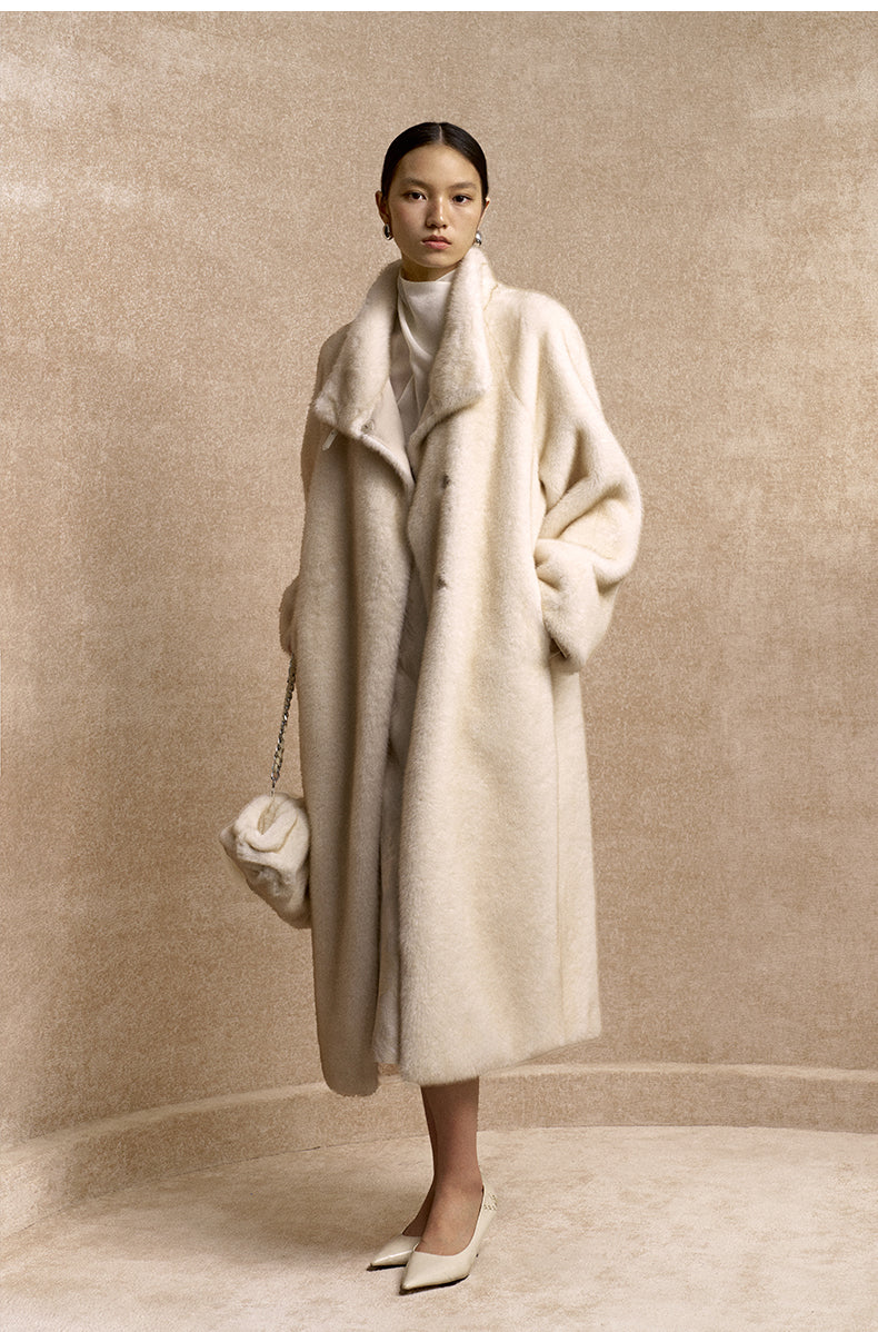 Yuemi Convertible Collar Faux-Fur Coat in Frost White - view 2