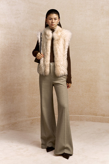 Bichuangmeng Textured Fox Fur Vest in Frost White - view 1