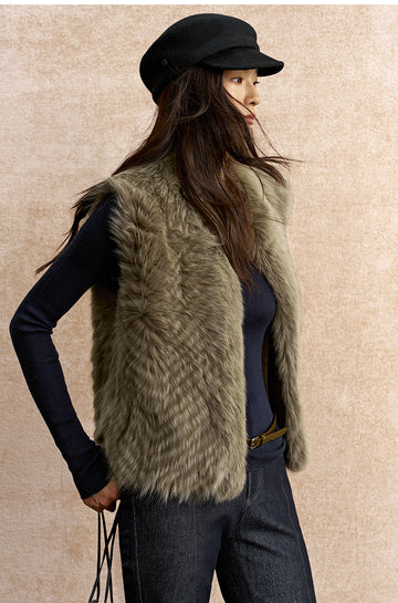Bichuangmeng Textured Fox Fur Vest in Silver Green Grey - view 4