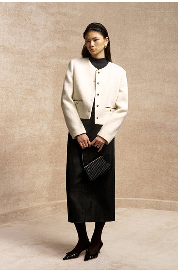 Lupanjin Contrast Trim Wool Jacket in Ivory White - view 4