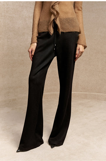 Yu Chi Bei Drawstring Wide-Leg Pants in Deep Ink Black - view 3