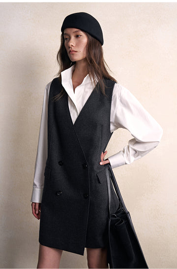 Gui Xiang Ting Tailored Mini Dress in Carbon Grey - view 3