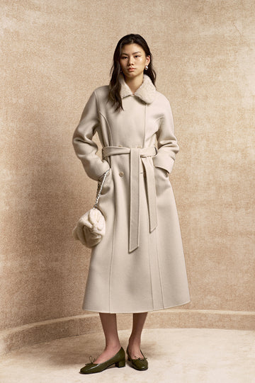 Xunyaocao Detachable Collar Wool Blend Coat in Cloud White - view 1