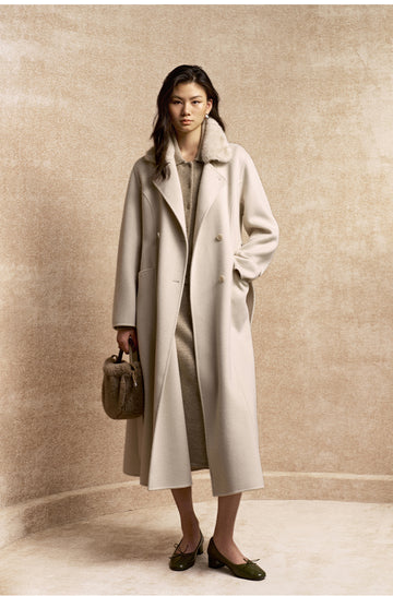 Xunyaocao Detachable Collar Wool Blend Coat in Cloud White - view 3